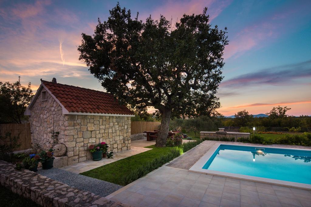 Villa Mery Sestanovac Luaran gambar
